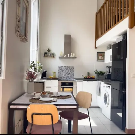 Lägenhet Tea&chill - Beautiful, Bright Flat 1 Min From The 8 Metro *